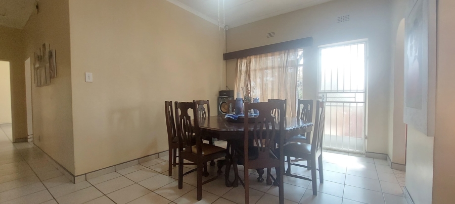 To Let 3 Bedroom Property for Rent in Protea Park North West